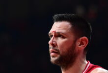 Ο-Κώστας-Παπανικολάου-αποχώρησε-με-αίματα-στο-πρόσωπο-από-το-Ολυμπιακός-–-Βιλερμπάν