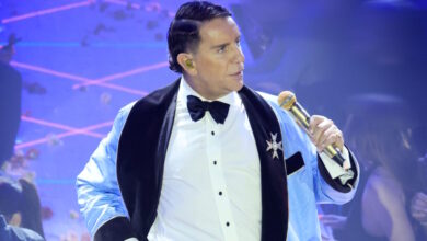 Γιώργος-Μαζωνάκης:-Βίντεο-του-Στέφανου-Παπαδόπουλου-με-τον-τραγουδιστή-προκαλεί-αντιδράσεις-–-«Με-τους-σωστούς-ανθρώπους-δίπλα-μου»