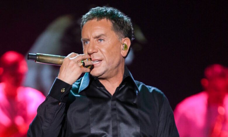 Γιώργος-Μαζωνάκης:-«Αν-θες-καριέρα-πέρνα-από-το-καμαρίνι-του,-έλεγαν-από-την-παραγωγή-στον-21χρονο»-λέει-τραγουδίστρια-που-συνεργάστηκε-μαζί-τους