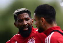 Ροντινέι-σε-Καμπελά:-«Είσαι-κομμάτι-της-οικογένειας-του-Ολυμπιακού,-μέγιστος-σεβασμός-για-σένα»