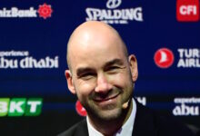 Ο-Βασίλης-Σπανούλης-έμεινε-έκπληκτος:-«Καλησπέρα-στον-κανέναν»-δήλωσε-σε-συνέντευξη-Τύπου-χωρίς-δημοσιογράφους