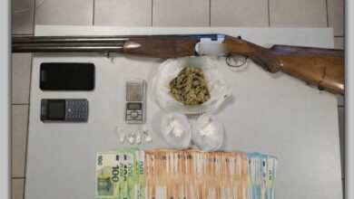 Λάρισα:-Στα-χέρια-της-Δίωξης-διακινητής-με-κοκαΐνη-και-12.800-ευρώ-σε-μετρητά