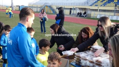 Σε-ρυθμούς-Χριστουγέννων-η-ακαδημία-Μετεώρων