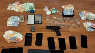 Βόρεια-προάστια:-Ανήλικα-«βαποράκια»-έσπρωχναν-ναρκωτικά-σε-σχολεία-και-γήπεδα-–-Οι-αυστηροί-κανόνες,-τα-βασανιστήρια-και-ο-«εγκέφαλος»