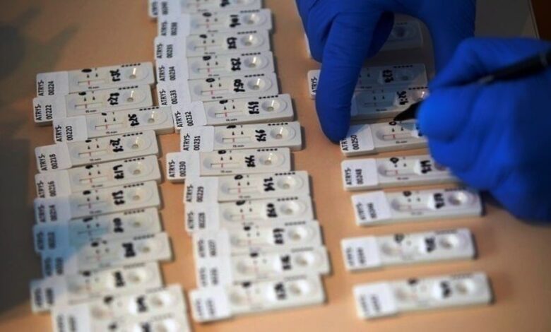 Ψεύτικα-τεστ-κορονοϊού-και-γρίπης-διακινούνται-στην-Ευρώπη-–-Ποια-σημεία-να-ελέγξετε