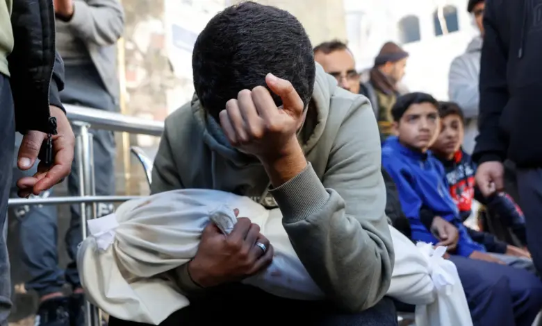 Ισραηλινοί-βομβαρδισμοί-σκότωσαν-έξι-άτομα-σε-σχολείο-στη-Γάζα