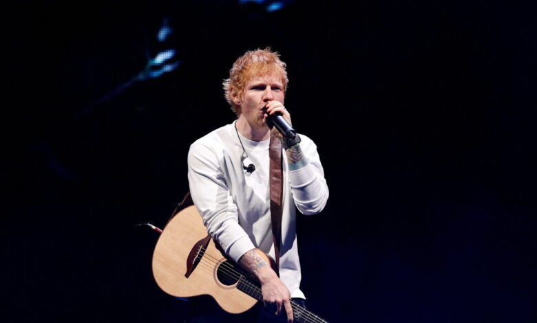 Ο-Εντ-Σίραν-πόζαρε-χωρίς-μπλούζα-για-πρώτη-φορά-μετά-την-απώλεια-30-κιλών-στο-περιοδικό-«men’s-health-uk»