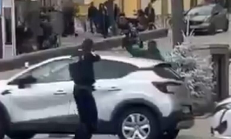 Αστυνομικοί-πυροβόλησαν-και-σκότωσαν-έναν-26χρονο-που-απειλούσε-με-μαχαίρι-περαστικούς-στην-Κορσική