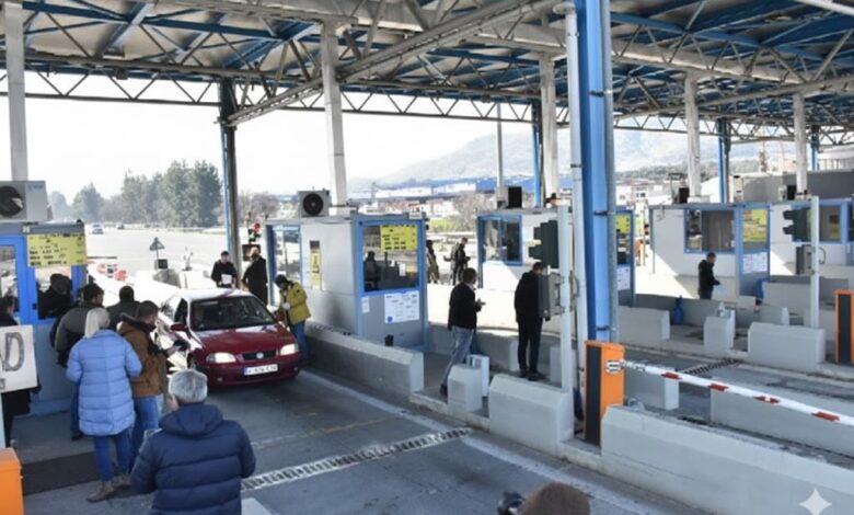 Μπλόκα-στα-διόδια-με-δικογραφίες:-«Τυρί»-ο-διάλογος-και-«φάκα»-οι-αστυνομικές-κλήσεις-για-τους-αγρότες