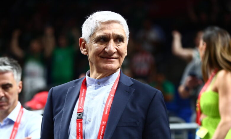 Ο-Παναγιώτης-Γιαννάκης-υποψήφιος-για-να-ενταχθεί-στο-naismith-basketball-hall-of-fame