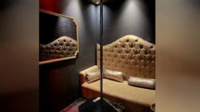 Έφοδος-του-ελληνικού-fbi-σε-στριπτιτζάδικα-στην-Καλλιθέα:-Συνελήφθησαν-5,-δείτε-φωτογραφίες-και-βίντεο