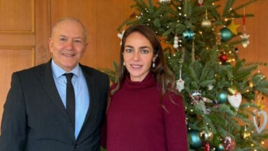 Μιχαηλίδου-–-Γκίκας:-Συνάντηση-για-την-ενίσχυση-της-οικογένειας-και-της-γονεϊκότητας-στη-νησιωτική-Ελλάδα