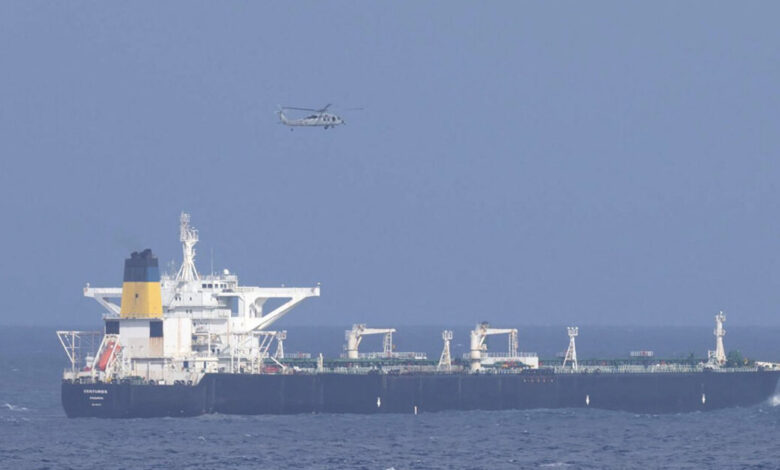 Ο-Τραμπ-σφίγγει-περισσότερο-τον-κλοιό-στη-Βενεζουέλα:-Κατάσχεσε-και-2ο-δεξαμενόπλοιο-–-Στο-πλευρό-του-Μαδούρο-το-Ιράν