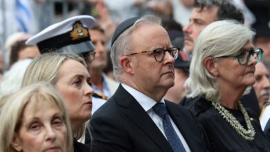 Σίδνεϊ:-Έντονα-γιουχαΐσματα-στον-πρωθυπουργό-της-Αυστραλίας-στο-μνημόσυνο-για-τα-θύματα-του-Μποντάι