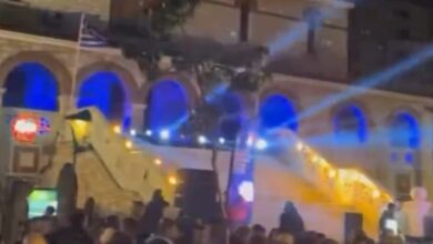 Δούκας-για-το-πάρτι-μπροστά-στην-εκκλησία-στο-Γαλάτσι:-Γίνεται-για-4η-χρονιά,-παρεξηγήθηκε-ο-ακροδεξιός-Πλεύρης