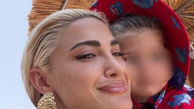 Ιωάννα-Τούνη:-«Από-αυτή-τη-χρονιά,-κρατάω-αυτό»-–-Οι-τρυφερές-φωτογραφίες-με-τον-γιο-της