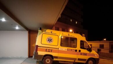 Θρίλερ-στην-Αχαρνών:-Εντοπίστηκαν-δύο-μαχαιρωμένοι-σε-απόσταση-150-μέτρων