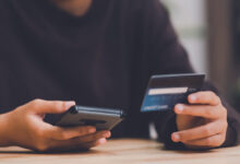 Οκτώ-στους-δέκα-Έλληνες-αγοράζουν-από-online-πλατφόρμες-χωρών-εκτός-ΕΕ