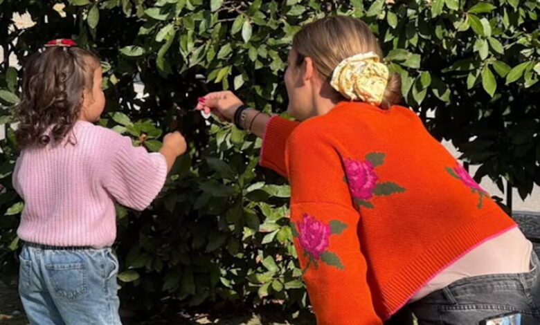 Η-Χριστίνα-Βραχάλη-ευχήθηκε-χρόνια-πολλά-στην-κόρη-της-που-έγινε-2-χρονών-–-Οι-τρυφερές-φωτογραφίες-από-τα-γενέθλιά-της