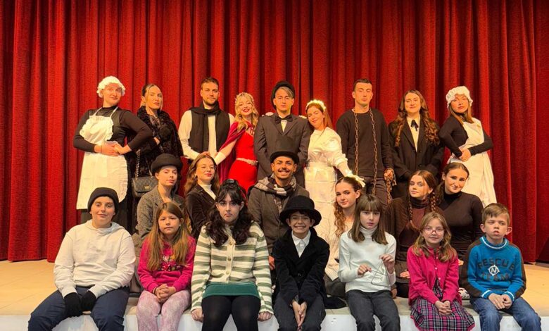 Η-«Χριστουγεννιάτικη-Ιστορία»-επιστρέφει-στην-Πύλη-10-χρόνια-μετά