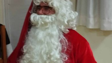 Χαμόγελα-και-δώρα-στη-χριστουγεννιάτικη-γιορτή-της-«Ελπίδας»