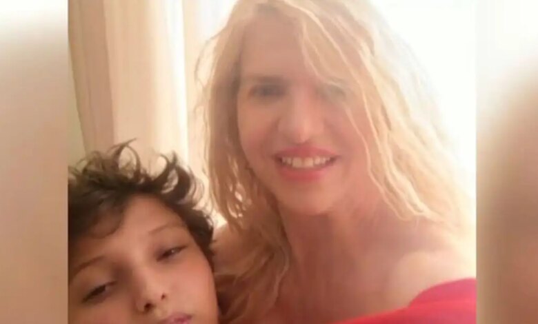 «Ξαφνικά-υπάρχει-μία-καινούργια-ζωή»-συγκλονίζει-η-μητέρα-του-18χρονου-Μάριου-που-έκανε-μεταμόσχευση-ήπατος-στην-Ιταλία