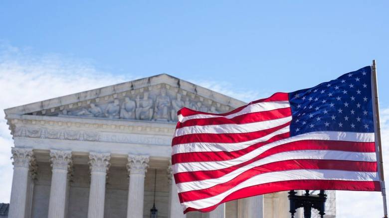 Μπλοκάρει-την-ανάπτυξη-Εθνοφρουράς-στο-Σικάγο-το-Ανώτατο-Δικαστήριο