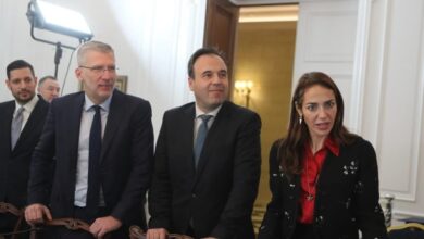 Ο-Δημήτρης-Παπαστεργίου-φέρνει-το-μέλλον-σε-ένα…-«ηλεκτρισμένο»-Υπουργικό-Συμβούλιο