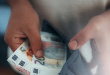 Επιστροφή-τριών-ενοικίων-σε-εκπαιδευτικούς,-γιατρούς-και-νοσηλευτές-εκτός-μεγάλων-πόλεων