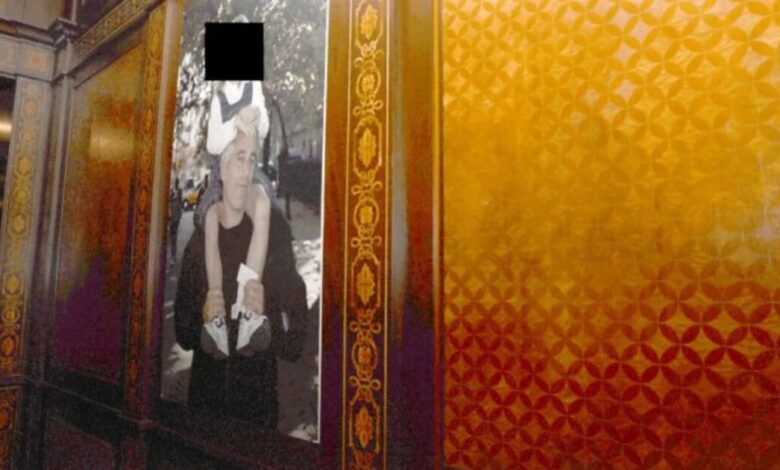 Τζέφρι-Επστάιν:-Οι-ανατριχιαστικοί-πίνακες-με-τα-ημίγυμνα-παιδιά-που-κοσμούσαν-το-άντρο-του-–-Δείτε-φωτογραφίες