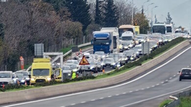 Μπλόκα-αγροτών:-Βελτιωμένη-η-εικόνα-στους-δρόμους-της-χώρας-–-«Χριστουγεννιάτικο-θαύμα»-για-τους-ταξιδιώτες