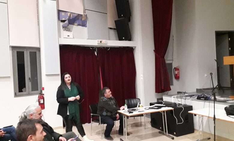 Σχολή-Γονέων-στο-Μουσικό-Σχολείο-Τρικάλων-για-τη-μετάβαση-στο-Γυμνάσιο