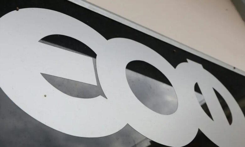 ΕΟΦ:-Ανακαλούνται-παρτίδες-φαρμάκου-για-την-ακμή