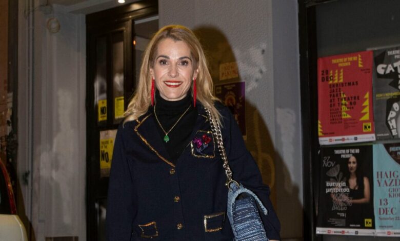 Τζένη-Μπότση:-«Δεν-ήθελα-να-πω-“χωριάτισσα”-τη-Βάνα-Μπάρμπα,-τους-έλεγα-να-αλλάξουμε-την-ατάκα»