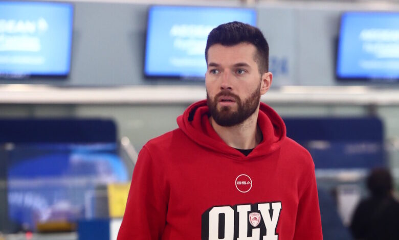 Άλεκ-Πίτερς:-Φωτιά-στο-εστιατόριο-του-παίκτη-του-Ολυμπιακού-στο-Μικρολίμανο