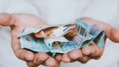 ΔΥΠΑ:-Ποιοι-θα-δουν-από-Δευτέρα-το-«χρώμα» του-χρήματος