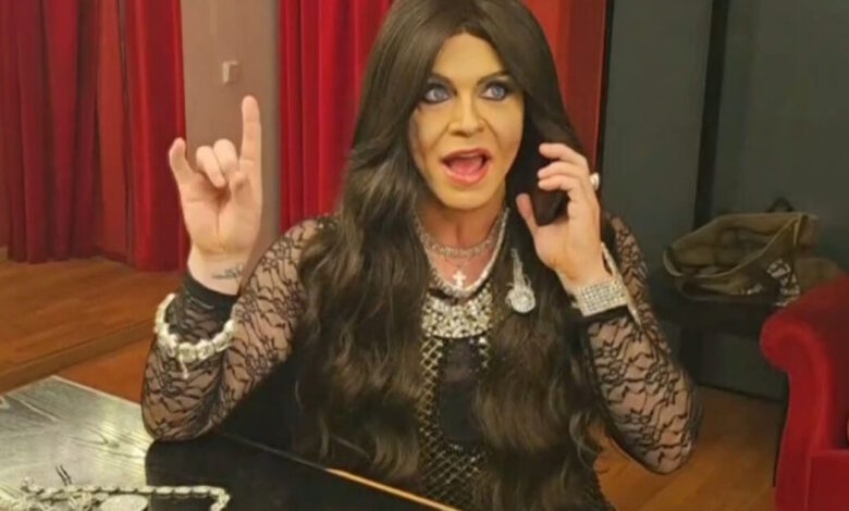 Ο-Τάκης-Ζαχαράτος-«μεταμορφώθηκε»-σε-Κίμπερλι-Γκιλφόιλ-και-αποκάλυψε-όσα-αγαπάει-στην-Ελλάδα-η-Αμερικανίδα-πρέσβης