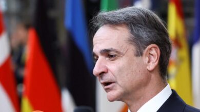 Μητσοτάκης-από-Βρυξέλλες-για-αγρότες:-Ναι-σε-διάλογο-–-Δεν-θα-ενδώσουμε-σε-μαξιμαλισμό-που-οδηγεί-εκτός-ευρωπαϊκού-πλαισίου