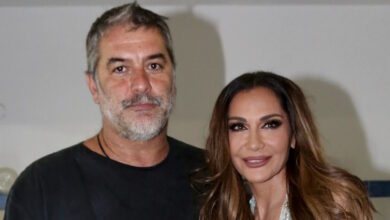 Ο-Βασίλης-Μπισμπίκης-ευχήθηκε-στη-Δέσποινα-Βανδή-με-τον-πιο-γλυκό-τρόπο:-«Χρόνια-πολλά,-αστέρι-μου»