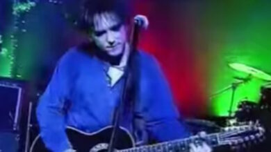 the-cure:-Πέθανε-σε-ηλικία-65-ετών-ο-Πέρι-Μπαμόντε,-κιθαρίστας-και-κιμπορντίστας-του-συγκροτήματος