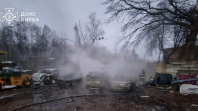 Ρωσικό-σφυροκόπημα-στο-Κίεβο-λίγο-πριν-την-συνάντηση-Τραμπ-–-Ζελένσκι-στις-ΗΠΑ