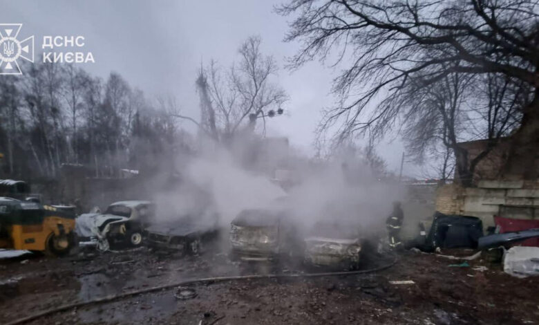 Ρωσικό-σφυροκόπημα-στο-Κίεβο-λίγο-πριν-την-συνάντηση-Τραμπ-–-Ζελένσκι-στις-ΗΠΑ