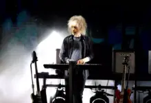 Πέθανε-Πέρι-Μπαμόντε- των-the-cure