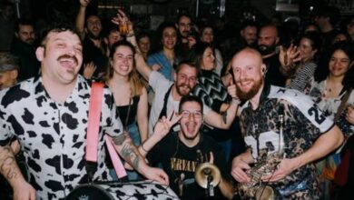 Φλώρινα:-Απάντηση-της-banda-entopica-για-τη-διακοπή-συναυλίας-–-«Παίξαμε-το-”Σόφκα”-και-το-”Έλα-Κέρκο”-και-όχι-το-”eleno-kerko”»