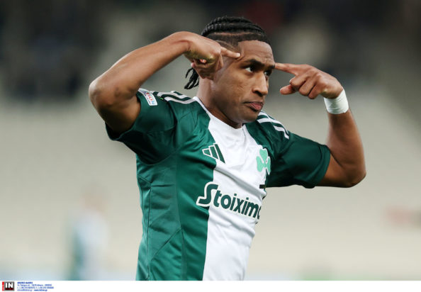 Δυσαρέσκεια-στον-Παναθηναϊκό-για-τον-Τετέ-–-Φωτογραφήθηκε-με-φανέλα-της-Γκρέμιο-που-είχε-πάνω-το-όνομά-του