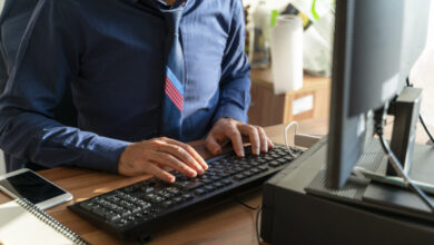 Οι-30-μόνιμες-παροχές-που-«κέρδισαν»-μισθωτοί,-συνταξιούχοι-και-νοικοκυριά-το-2025