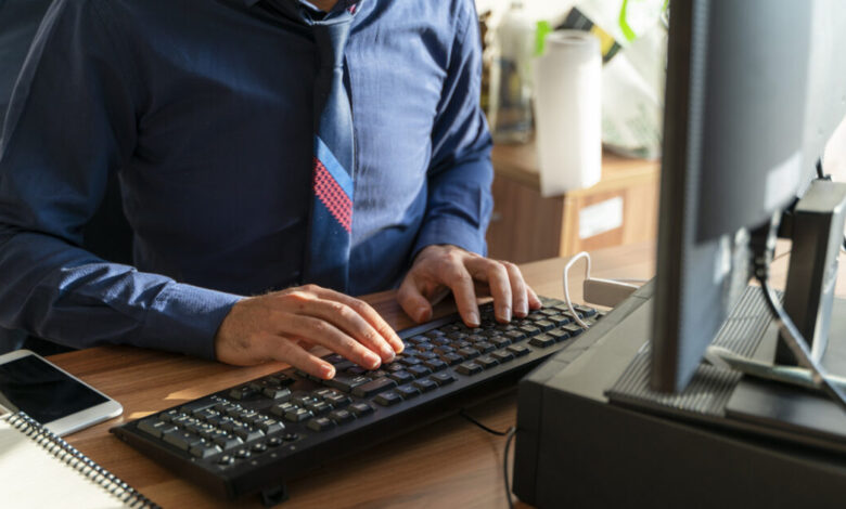 Οι-30-μόνιμες-παροχές-που-«κέρδισαν»-μισθωτοί,-συνταξιούχοι-και-νοικοκυριά-το-2025