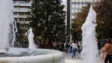 Ανοιχτά-τα-καταστήματα-σήμερα-Κυριακή-28/12-–-Τι-ώρα-κλείνουν