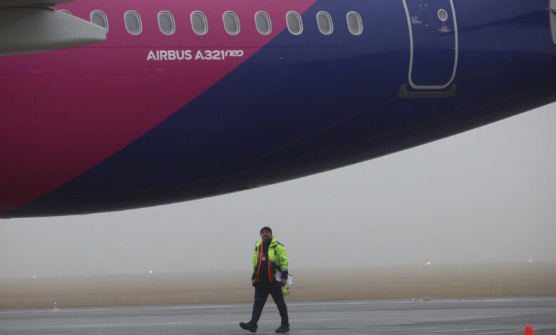 Πολωνία:-Επαναλειτουργούν-τα-αεροδρόμια-Ζέσουφ-και-Λούμπιλ-μετά-το-μπαράζ-ρωσικών-επιδρομών-στην-Ουκρανία