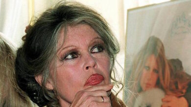 Μπριζίτ-Μπαρντό:-Η-στροφή-προς-τον-ακτιβισμό,-η-αποστασιοποίηση-από-τον-φεμινισμό-και-η-Μαρίν-Λε-Πεν-ως-«σύγχρονη-Ιωάννα-της-Λωραίνης»